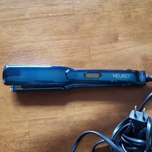 Paul Mitchell Neuro Straightener